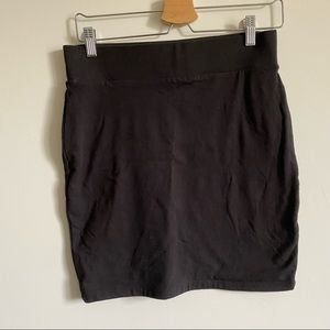 🌟3 for $15 || Forever 21 || Black Bandage Body Con Y2k Mini Skirt